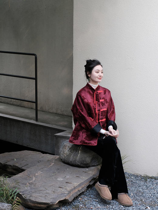 盛唐牡丹 |朱樱红真丝漳绒对襟外套-红底红纹样（里人丝，钉珠款） 商品图6