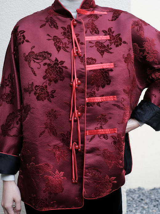 盛唐牡丹 |朱樱红真丝漳绒对襟外套-红底红纹样（里人丝，钉珠款） 商品图0