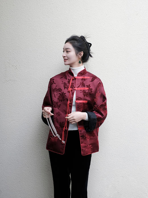 盛唐牡丹 |朱樱红真丝漳绒对襟外套-红底红纹样（里人丝，钉珠款） 商品图1