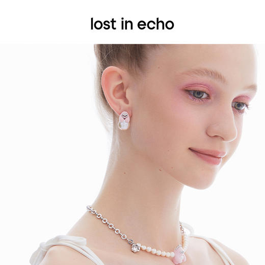 [捡漏价]lost in echo2023秋冬新品Yetti滚雪球珍珠植绒⽿钉气质精致耳饰 商品图2