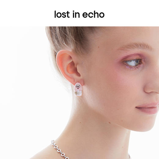 [捡漏价]lost in echo2023秋冬新品Yetti滚雪球珍珠植绒⽿钉气质精致耳饰 商品图4