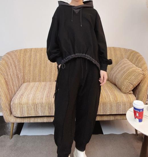 S2L5 臣禾 阔版设计款休闲连帽卫衣K221056102 商品图3