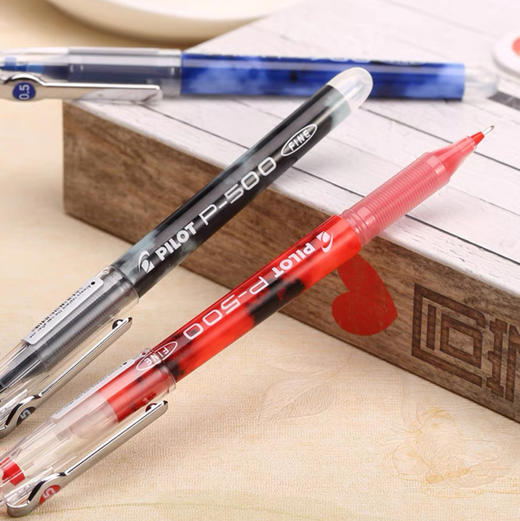 百乐P500/P700走珠笔中性笔（新旧包装随机） 商品图1