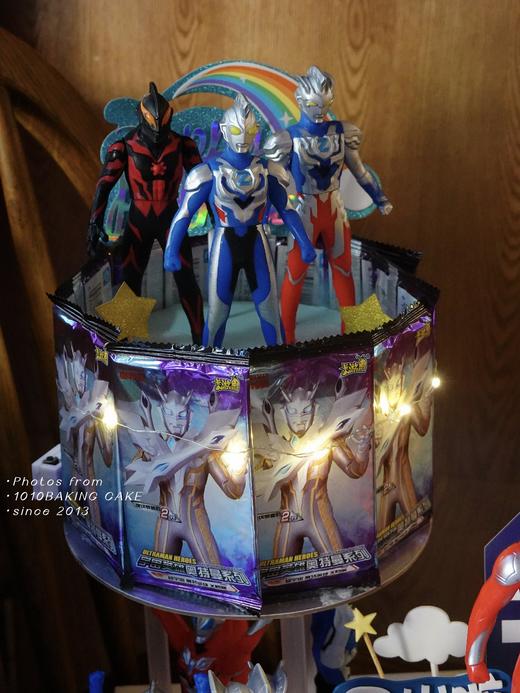 「超人奥特曼闪卡·带发光灯」岁数可改·翻糖巧克力·100%动物奶油（附图6寸+6寸悬浮蛋糕·提前5天预订） 商品图3