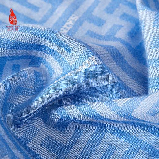 SAINTJOY/上久楷丝羊绒围巾 长巾  3D万字纹CJS22042 商品图3