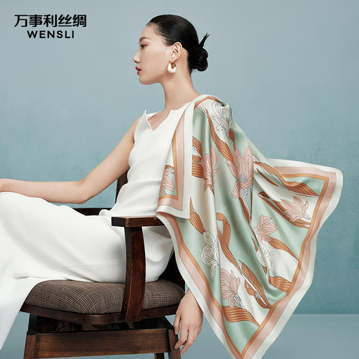 万事利75厘米双面印花中方巾 商品图0