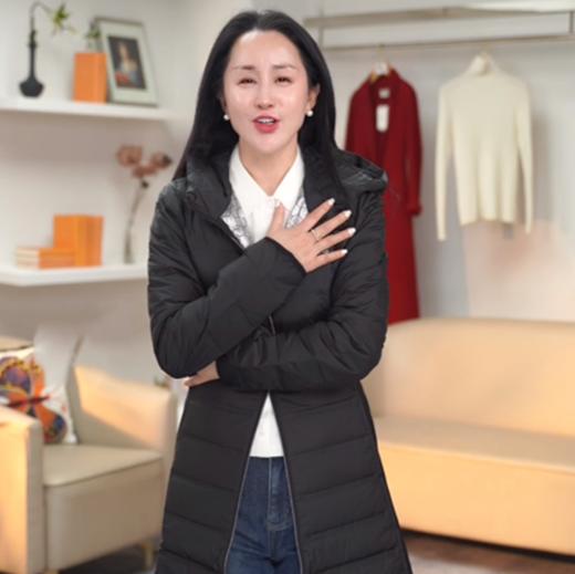 奇威 中长款连帽羽绒服0CA04171 商品图9