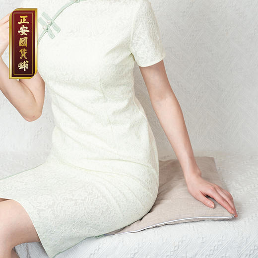 正安 艾草坐垫 3年艾绒填充温阳 中式家居腰骨痔疮办公室学生久坐汽车坐垫 艾草垫子纯色版/精工版 商品图3