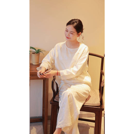 【抖音专属】【春思系列】套头衫(24708140-凝脂) 商品图0