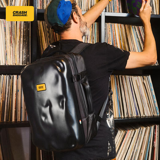 Crash Baggage ICONIC系列 双肩背包 意大利破损硬壳PC机车背包男女15寸电脑书包双肩包 商品图3