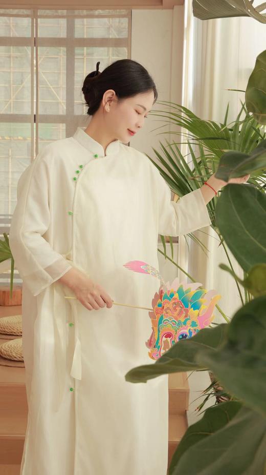 【抖音专属】【春思系列】连衣裙（24707129-山矾） 商品图0