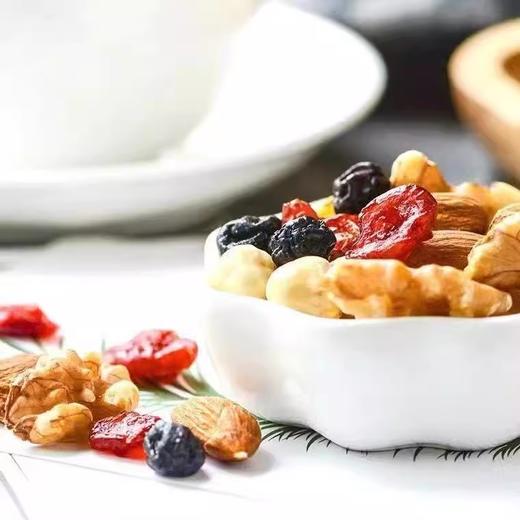 粹品沁采活力每日坚果礼盒750g（25g*30）独立包装 商品图1