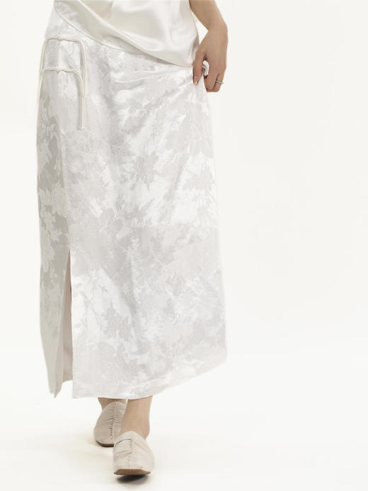 瑕疵|盛唐牡丹 |通勤小盘扣真丝提花半裙 商品图3