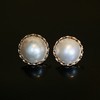 SpoiledBrat Jewelry18k金马贝珍珠气质耳钉 商品缩略图0