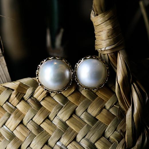 SpoiledBrat Jewelry18k金马贝珍珠气质耳钉 商品图1