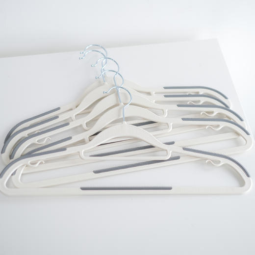 【赠10个挂钩】干湿两用衣架 30个装 防滑凹槽 不滑落 商品图3