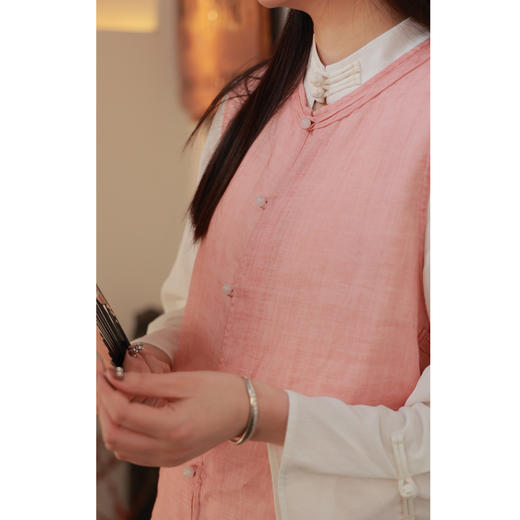 【抖音专属】圆领马甲（24704263-檀唇） 商品图2