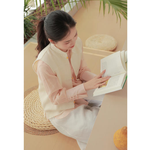 【清欢系列】马甲（22804085DK-凝脂） 商品图1