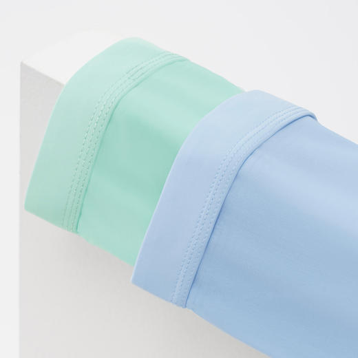 【男性福利 让“小兄弟”更享受】能量石 冰磁裤 男士内裤 嵌入2颗能量磁石 石墨烯底裆 冰丝面料 U型按摩颗粒囊袋 柔软舒适 透气冰凉弹性大 放卷边裤脚 一片式设计 礼盒包装 3条装 商品图4