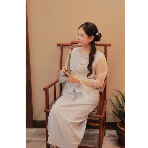 【线上专属】【始芳菲系列】无袖连衣裙（23718075-星朗） 商品图1