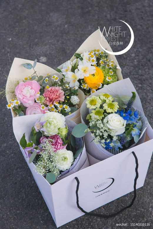 萌动迷你小花束（花材随机） 商品图0