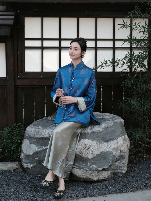 盛唐牡丹 |孔雀蓝双面穿菊花纹提花真丝外套 商品图7