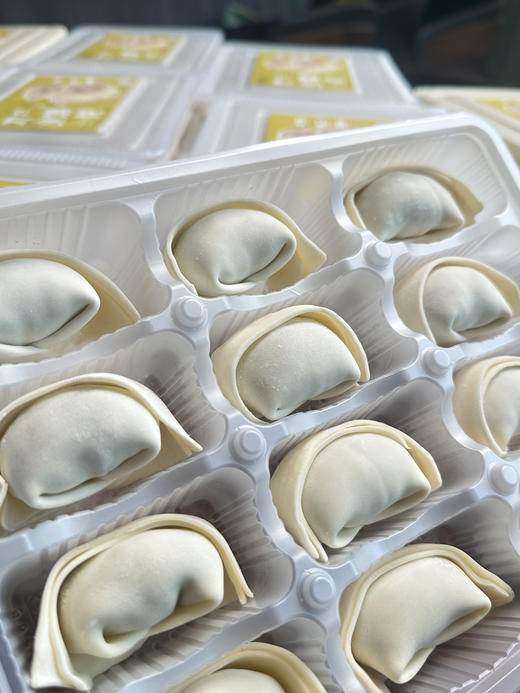 【食春鲜】只卖45天 一盒12颗 刀鱼馄饨 商品图3