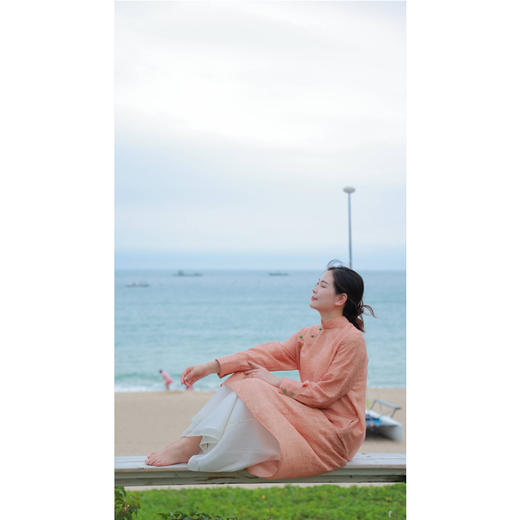 【抖音专属】【陌上花系列】高领连衣裙(24707348丁香褐) 商品图0