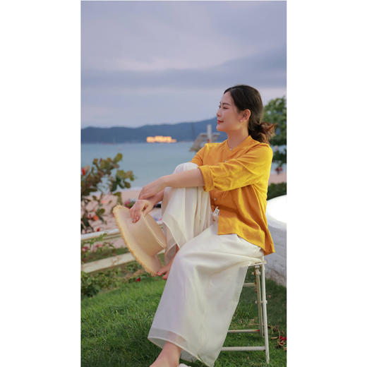 【线上专属】领衬衫（21710804-黄河琉璃【陌上花系列】小领衬衫（21710804-黄河琉璃） 商品图1