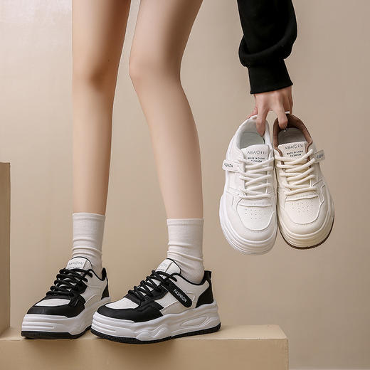 万沃厚底小白鞋女增高板鞋（4-312） 商品图3