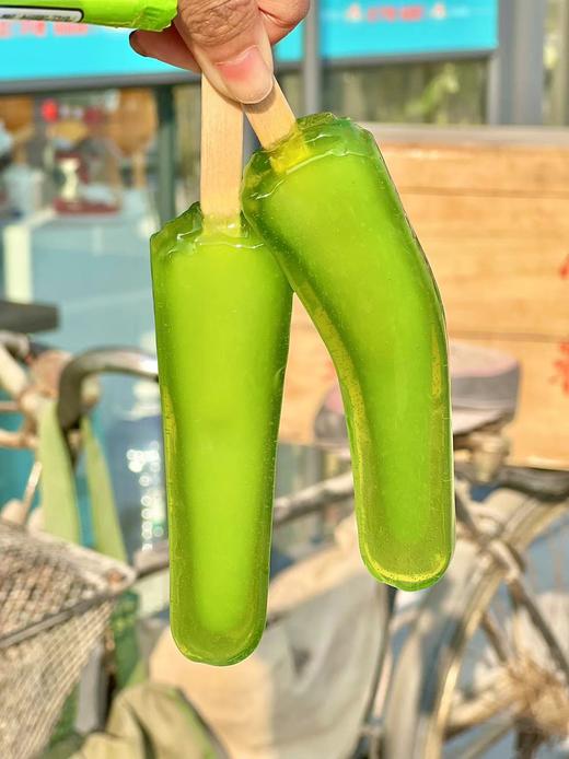 和路雪—绿舌头苹果口味果冻冰棍 商品图1