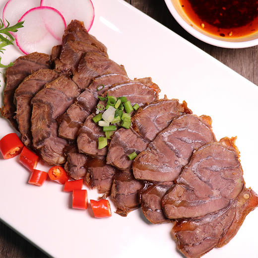 紫光园五香酱牛腱子 | 肉质有嚼劲、口感软糯、瘦而不柴、地道北京风味、真空包装、开袋即食 商品图2