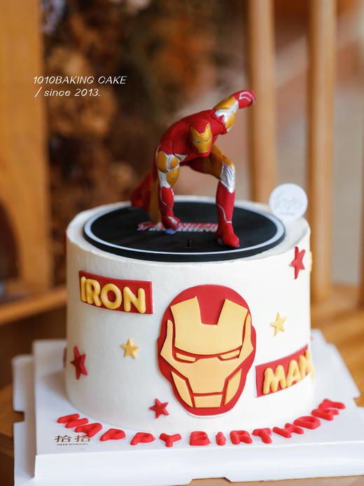 「钢铁侠·复仇者联盟」翻糖巧克力·100%动物奶油（附图6寸加高·提前5天预订） 商品图0