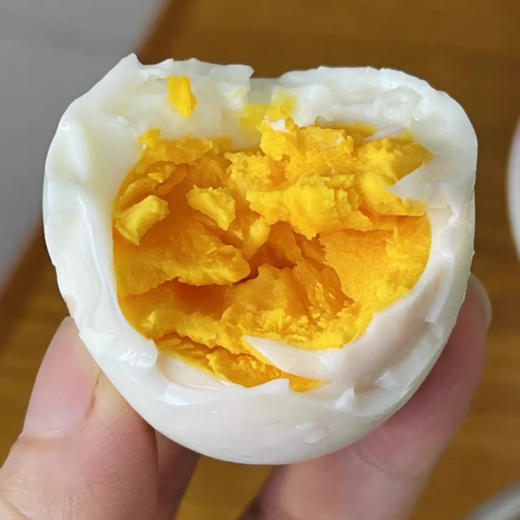 霖勉 新鲜农家散养土鸡蛋 30枚/50枚精选土鸡蛋 谷物喂养 新鲜现捡 整箱京东快递 48小时内发货 商品图5