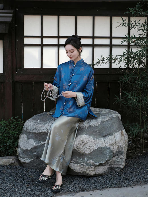 瑕疵 |盛唐牡丹 |琉璃金菊花纹真丝半裙[特价品](特殊商品不退不换) 商品图1