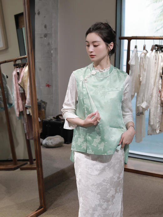 盛唐牡丹| 艾绿冠乐绉蝶恋花马甲 商品图12