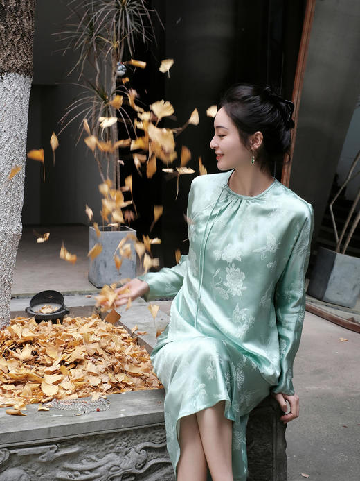 盛唐牡丹 |艾绿冠乐绉蝶恋花半裙 商品图12