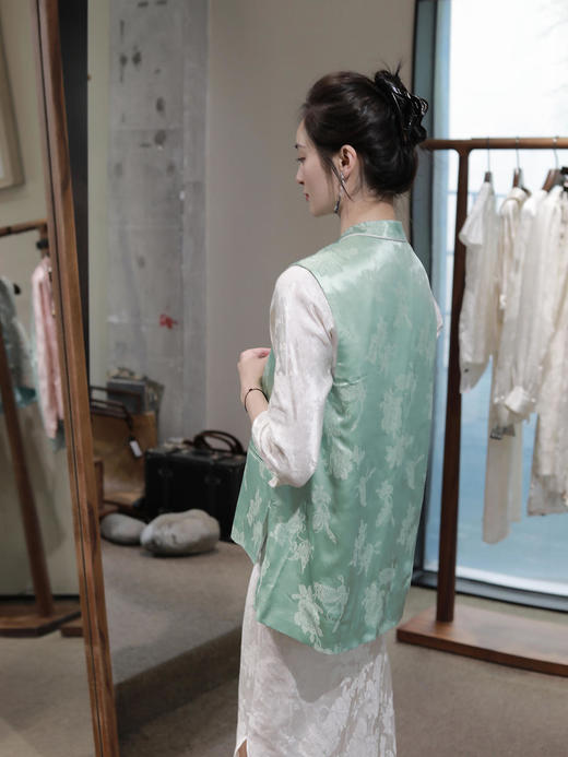 盛唐牡丹| 艾绿冠乐绉蝶恋花马甲 商品图9