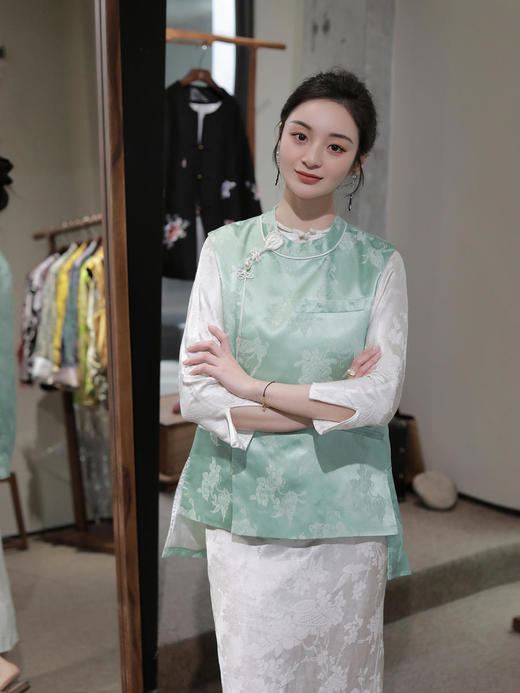 盛唐牡丹| 艾绿冠乐绉蝶恋花马甲 商品图11