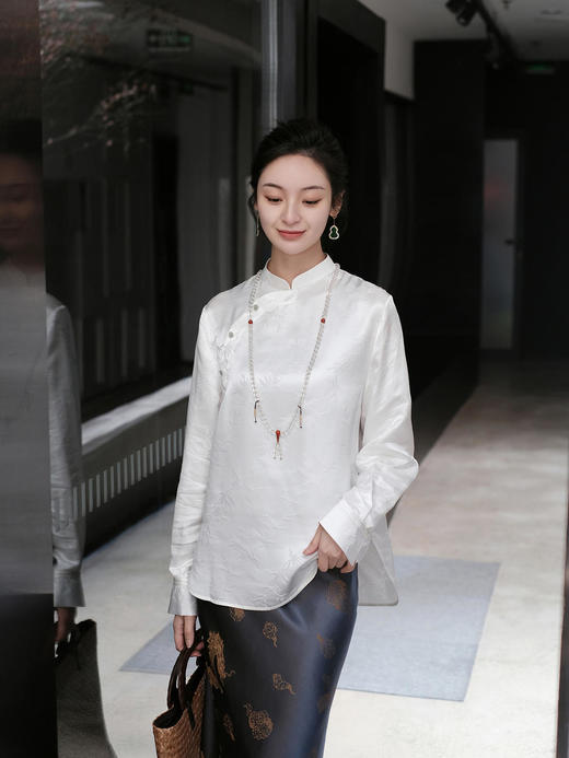 瑕疵 |盛唐牡丹| 珍珠白真丝竹子纹偏襟上衣[特价品](特殊商品不退不换) 商品图9