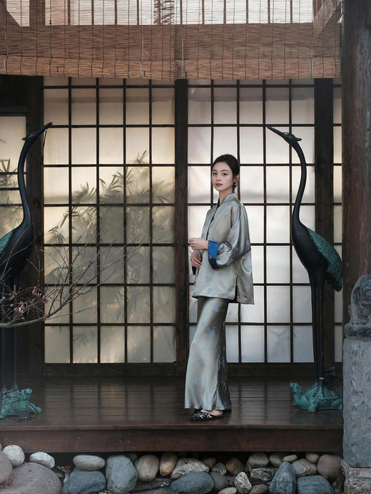 瑕疵 |盛唐牡丹 |琉璃金菊花纹真丝半裙[特价品](特殊商品不退不换) 商品图5