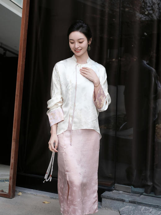 瑕疵|盛唐牡丹 |文竹戏蝶真丝提花上衣[特价品](特殊商品不退不换) 商品图8