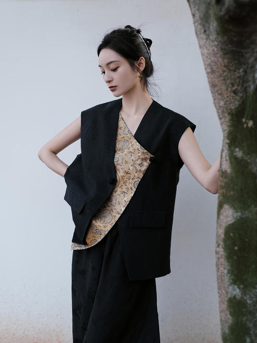 盛唐牡丹 |龟纹香云纱拼宋锦马甲 商品图6