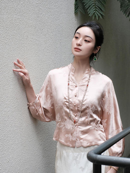 盛唐牡丹 |玉色/香槟金冠乐绉蝶恋花上衣 商品图8