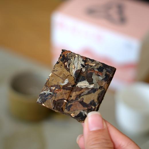 「陈皮白茶」方片茶，一口醇香，两口甜润，三口欢喜（12袋*6克） 商品图2