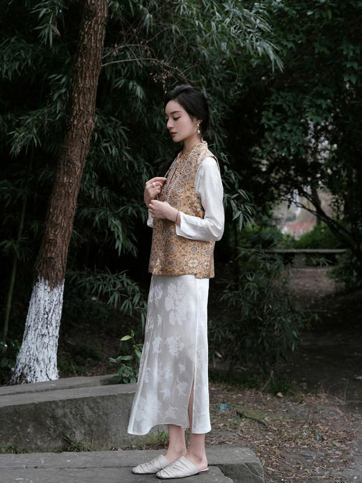 盛唐牡丹 |鹤鹿同春宋锦双面穿马甲 商品图7