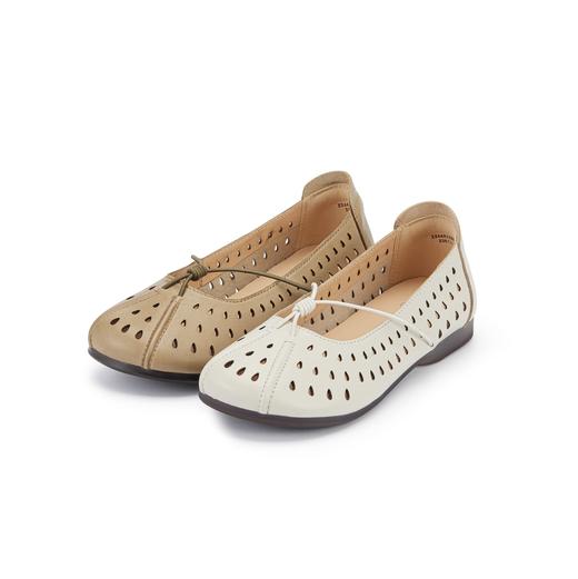 西村名物2024春季新款圆头平底奶奶鞋洞洞鞋软皮舒适复古女鞋X24AH10551 商品图0