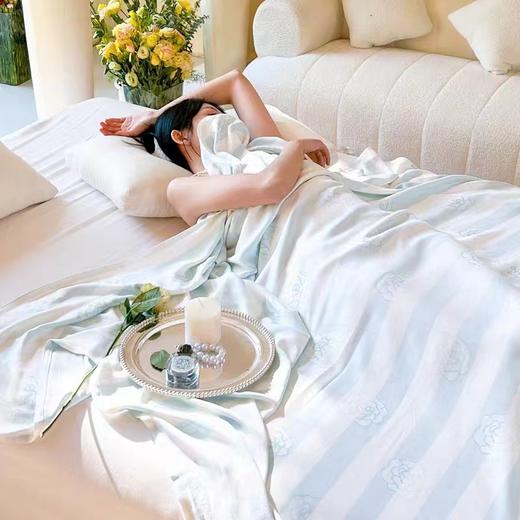 TY竹纤维新款牡丹提花盖毯15820 商品图2