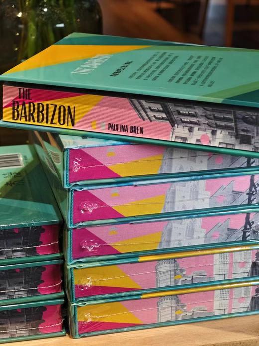 【特装版】巴比松大饭店：自由女性的传奇之地 致敬自由、勇敢的女性力量，HBO同名美剧火热制作中 商品图2