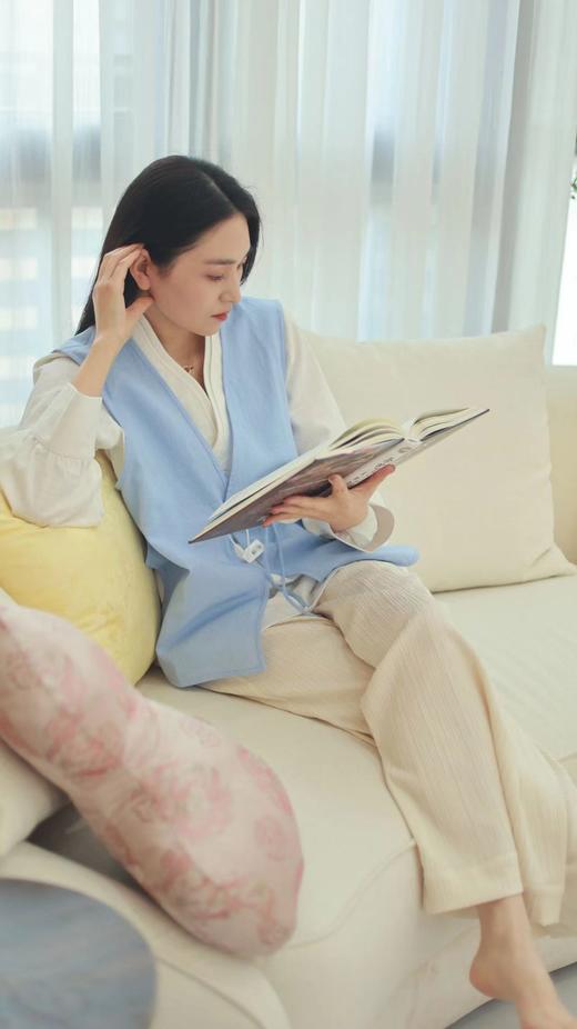 【线上专属】【和光同尘】V领马甲（24704268-碧落） 商品图0